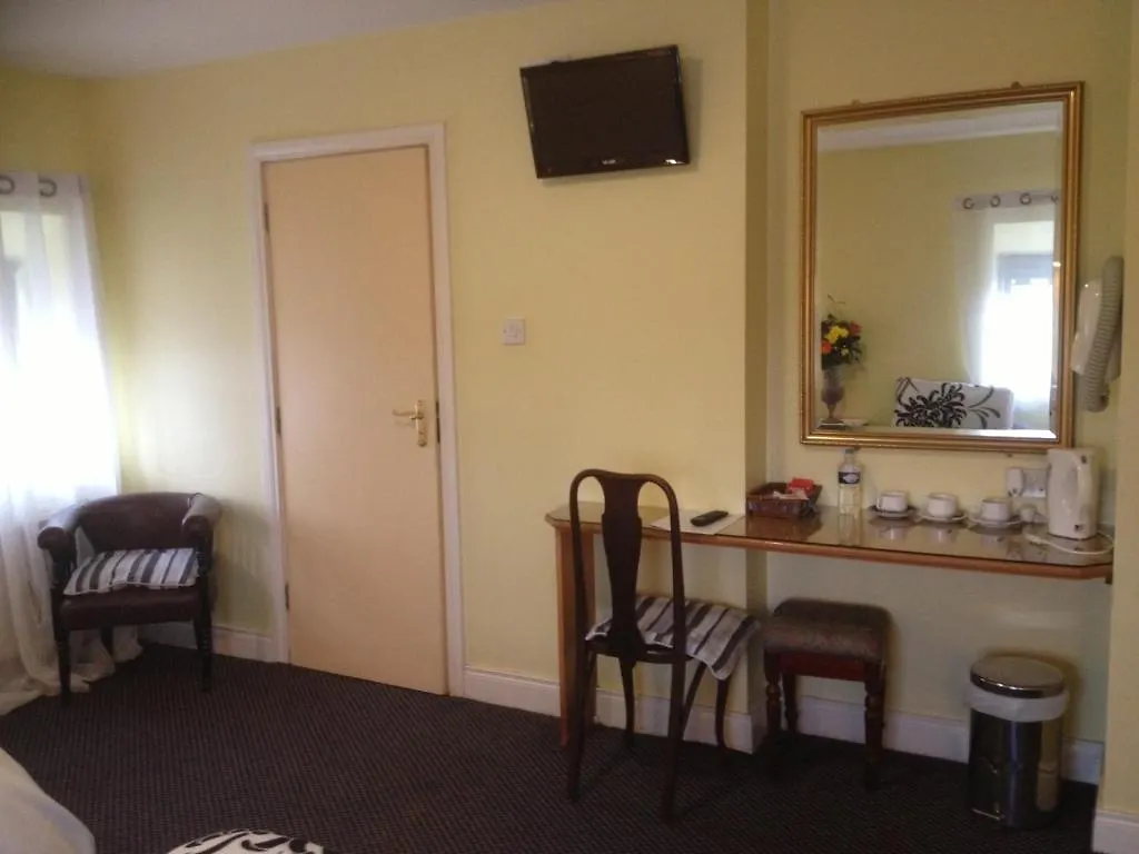 The White House Hotel Ward
